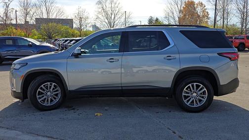 2023 Chevrolet Traverse LT