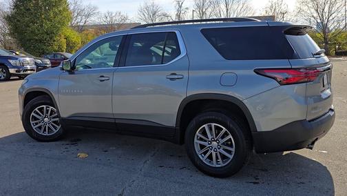 2023 Chevrolet Traverse LT