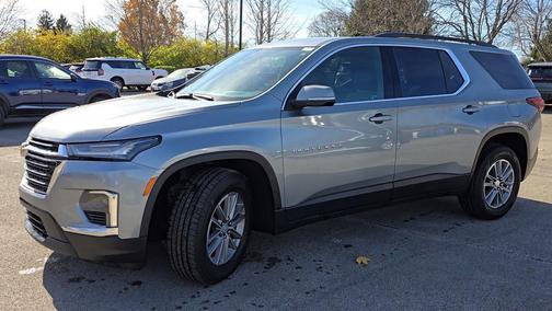 2023 Chevrolet Traverse LT