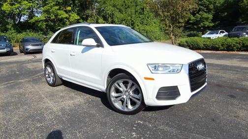 2017 Audi Q3 2.0T Premium Plus