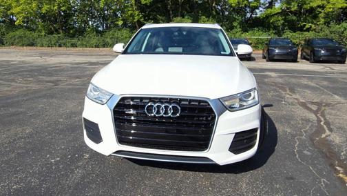 2017 Audi Q3 2.0T Premium Plus