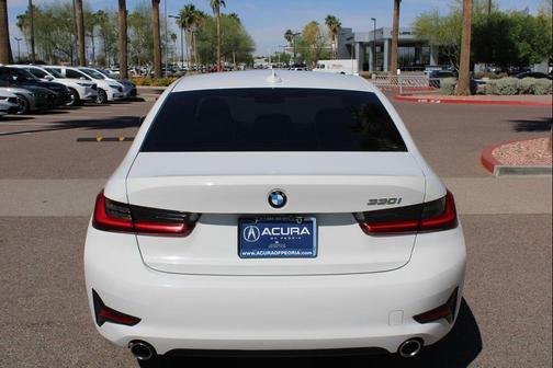 2019 BMW 330 330i