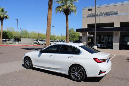 2019 BMW 330 330i