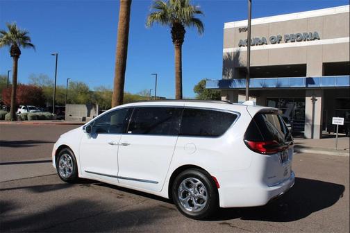 2022 Chrysler Pacifica Limited