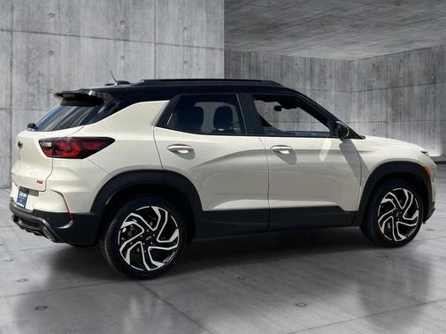 White Sands 2026 Chevrolet Trailblazer RS