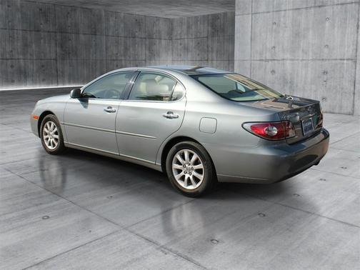 2004 Lexus ES 330 Base