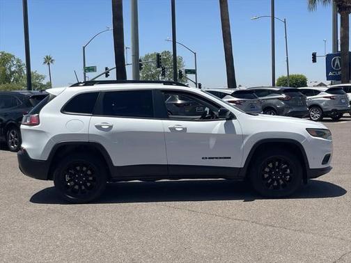 2023 Jeep Cherokee Altitude