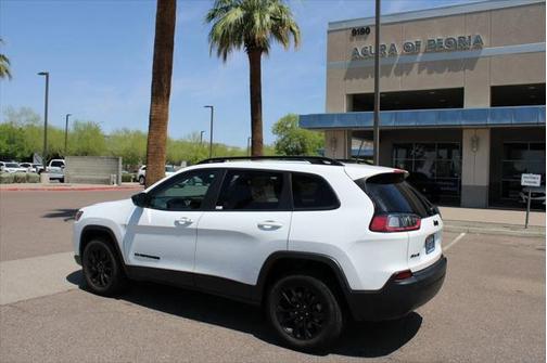 2023 Jeep Cherokee Altitude