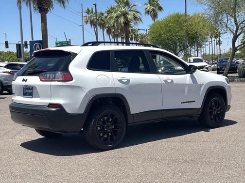 2023 Jeep Cherokee Altitude