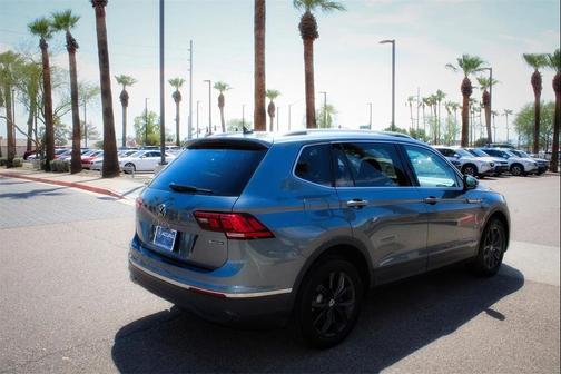 2024 Volkswagen Tiguan 2.0T SE 4MOTION