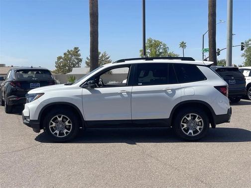 2023 Honda Passport AWD TrailSport
