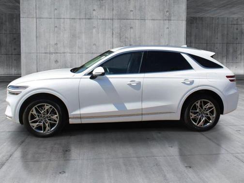 Uyuni White 2025 Genesis GV70 2.5T AWD