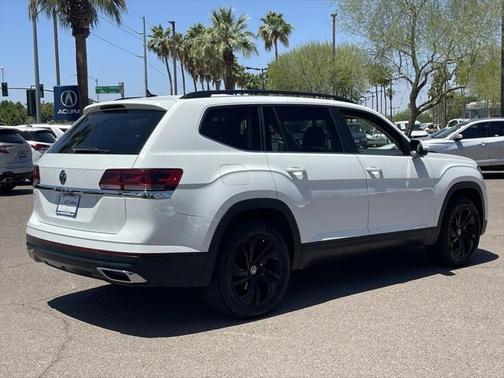 2022 Volkswagen Atlas 2.0T SE w/Technology
