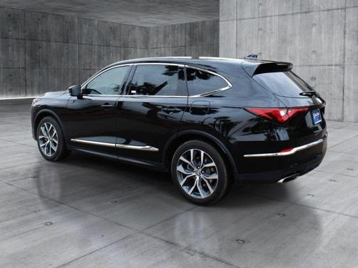 Platinum White Pearl 2023 Acura MDX Technology Package