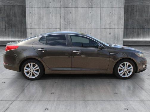Metal Bronze Pearl Metallic 2013 Kia Optima LX