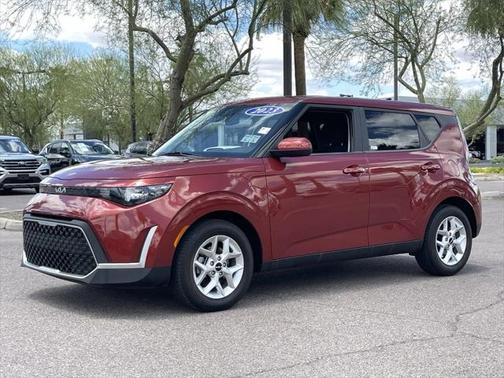 2023 Kia Soul LX