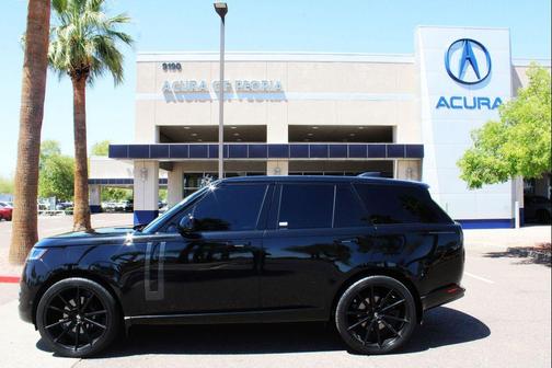 Santorini Black Metallic 2025 Land Rover Range Rover P400 SE