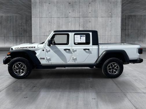 Bright White Clearcoat 2026 Jeep Gladiator Rubicon