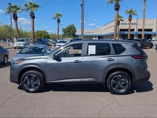 2024 Nissan Rogue SV