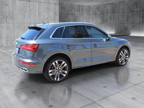 Daytona Gray Pearl 2020 Audi SQ5 3.0T Premium