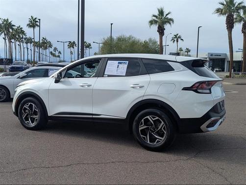 2024 Kia Sportage LX