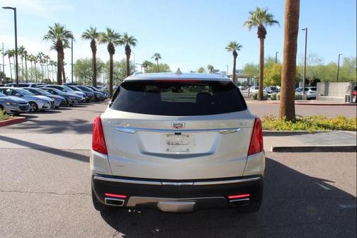 2017 Cadillac XT5 Platinum