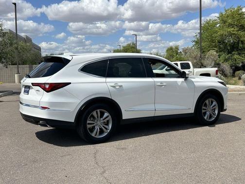 Platinum White Pearl 2024 Acura MDX Standard
