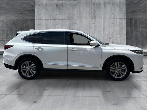 Platinum White Pearl 2024 Acura MDX Standard