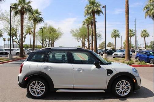 2022 MINI Countryman Cooper