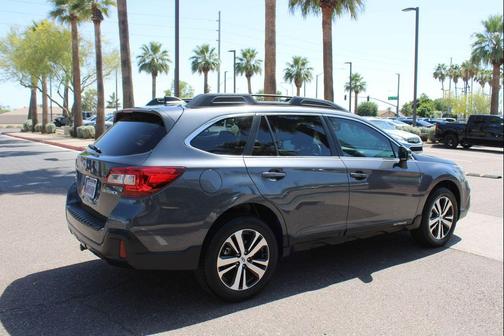 Magnetite Gray Metallic 2018 Subaru Outback 2.5i Limited