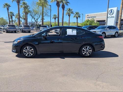 2023 Nissan Versa 1.6 SV