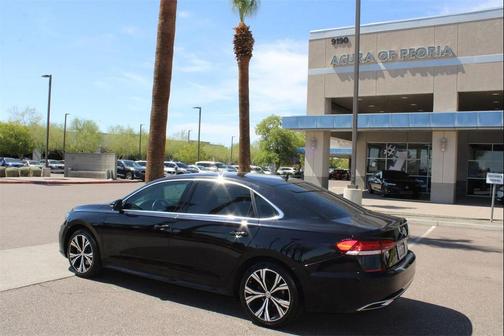 2022 Volkswagen Passat 2.0T SE