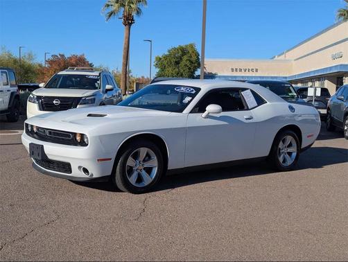 2023 Dodge Challenger SXT