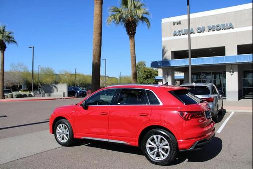 2025 Audi Q3 Premium 45 TFSI S line quattro Tiptronic