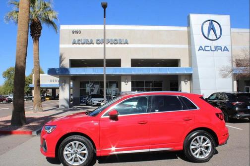 2025 Audi Q3 Premium 45 TFSI S line quattro Tiptronic