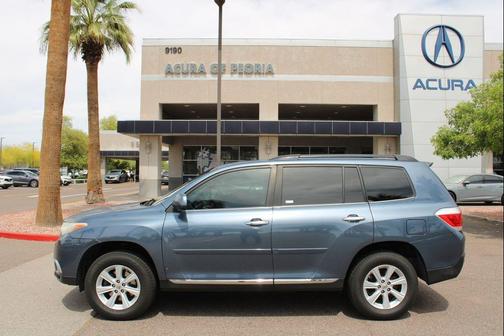 Shoreline Blue Pearl 2011 Toyota Highlander SE