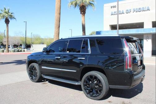 2019 Cadillac Escalade Luxury