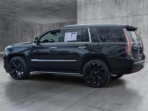 2019 Cadillac Escalade Luxury