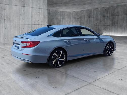 Sonic Gray Pearl 2022 Honda Accord Hybrid Sport