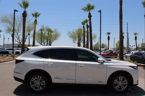 2025 Acura MDX Standard