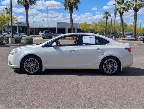 White Diamond Clearcoat 2014 Buick Verano Premium Group