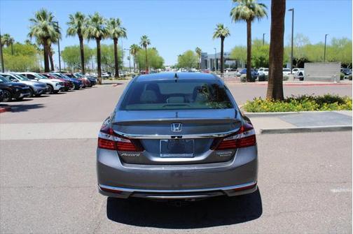 2017 Honda Accord Hybrid Touring