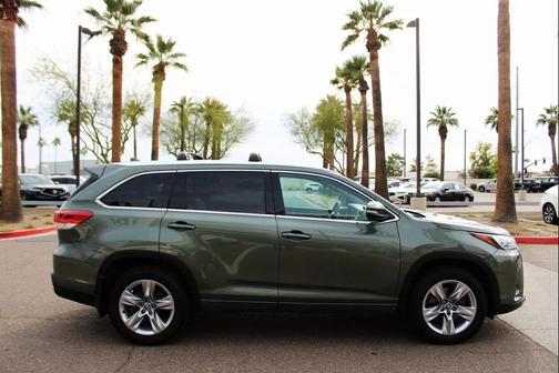2017 Toyota Highlander Limited