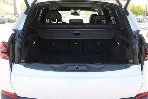 Alpine White 2026 BMW X5 xDrive40i