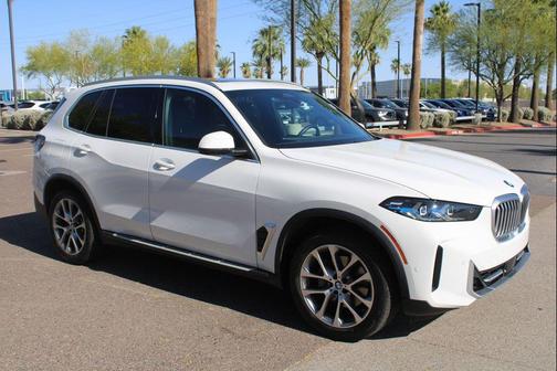 Alpine White 2026 BMW X5 xDrive40i