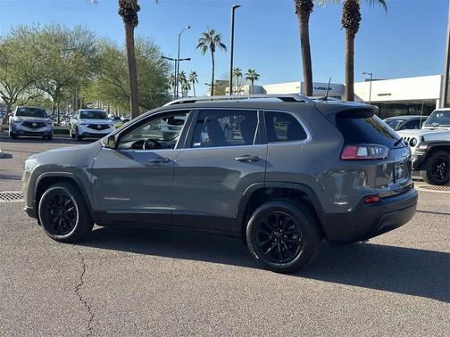 2021 Jeep Cherokee Latitude Plus