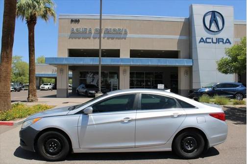 2012 Hyundai SONATA GLS