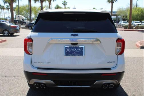 Star White Metallic Tri-Coat 2022 Ford Explorer Platinum