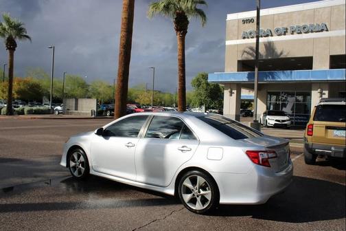 2014 Toyota Camry SE