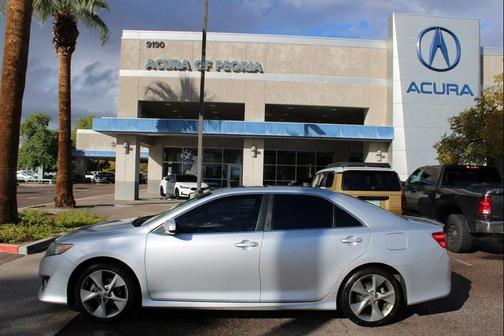 2014 Toyota Camry SE